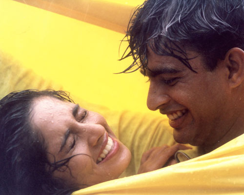 Madhavan Romance Pictures